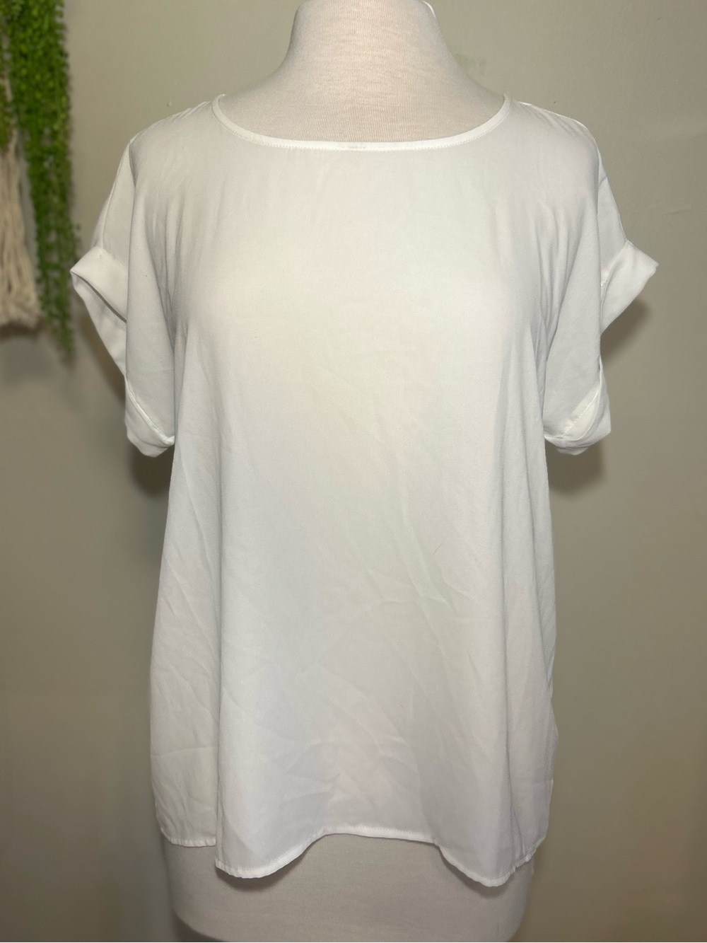 Forever 21 White Short Sleeve Blouse